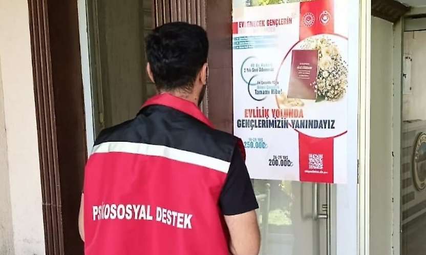 Siirt Eruh'ta Gençlere Evlilik Kredisi Desteği Anlatılıyor