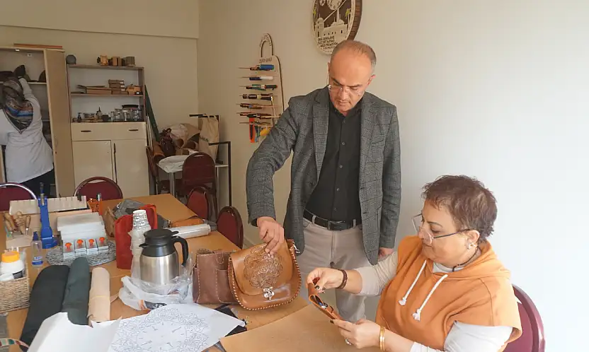 Siirt Halk Eğitimi Merkezi Kurslarına Yoğun İlgi: 6 Bin 500 Kursiyer Eğitim Alıyor