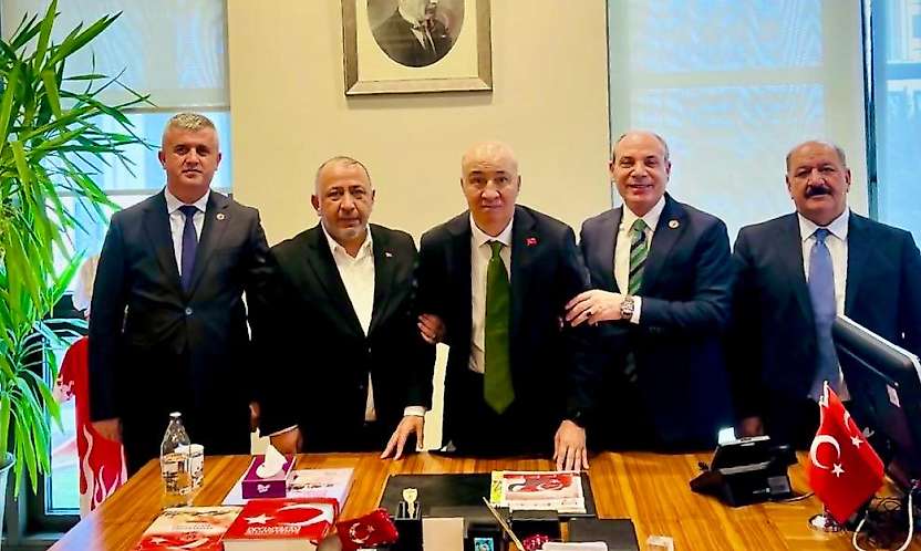 Siirt Heyeti Külliye'de: Seyithan Solmaz ve Ekrem Erdem'den Turgut Aslan'a Ziyaret