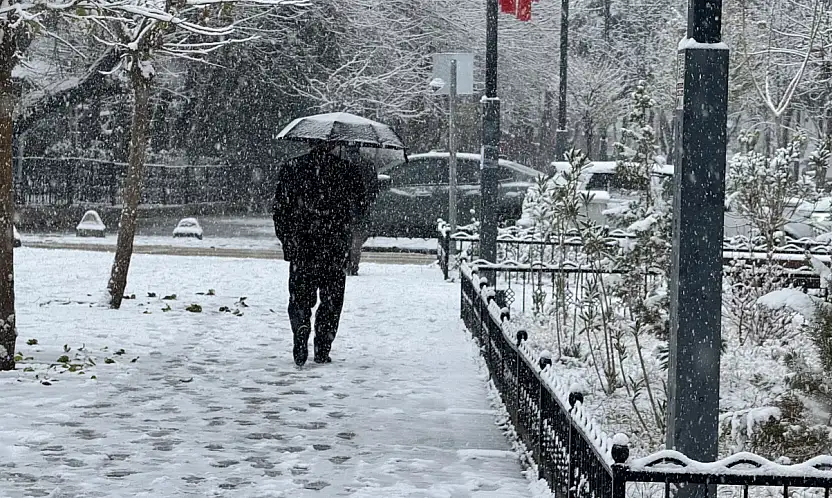 Siirt'in Eruh ilçesinde taşımalı eğitime 1 gün ara verildi