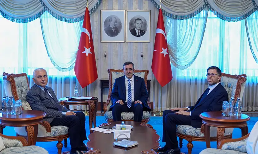 Siirt'in Geleceği İçin Kritik Yatırım Görüşmesi: 1,5 Milyar TL'lik Destek ve Önemli Projeler Gündemde