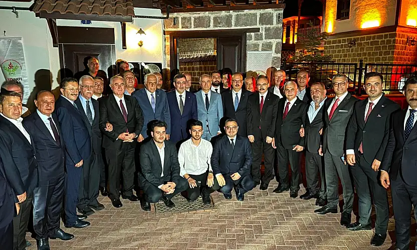 Siirt'in Kalkınması Ankara'da Masaya Yatırıldı: İş İnsanı Seyithan Solmaz'dan Yatırım Çağrısı
