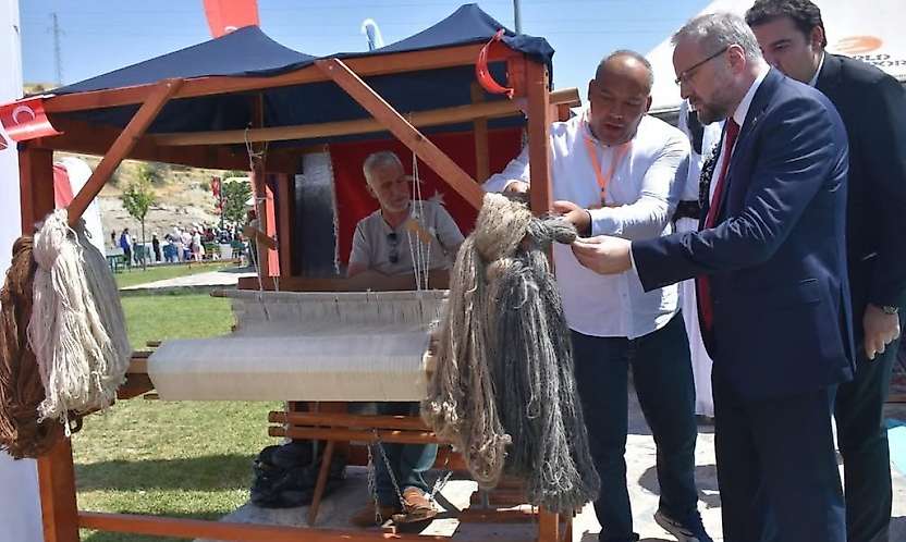 Siirt'in Kültürel Mirası Şal Şepik İçin Ahlat'ta Önemli Görüşme