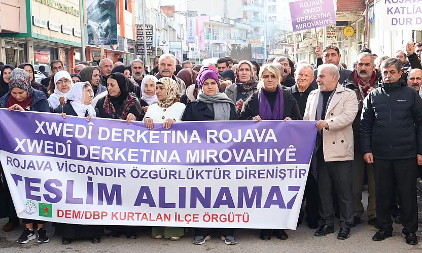 Siirt'in Kurtalan ilçesinde 'Rojava'ya Ses Ver' yürüyüşü düzenlendi