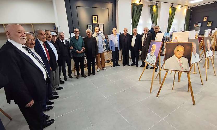 Siirt'in Tarihi ve Önemli Şahsiyetleri Tuvallere Taşındı