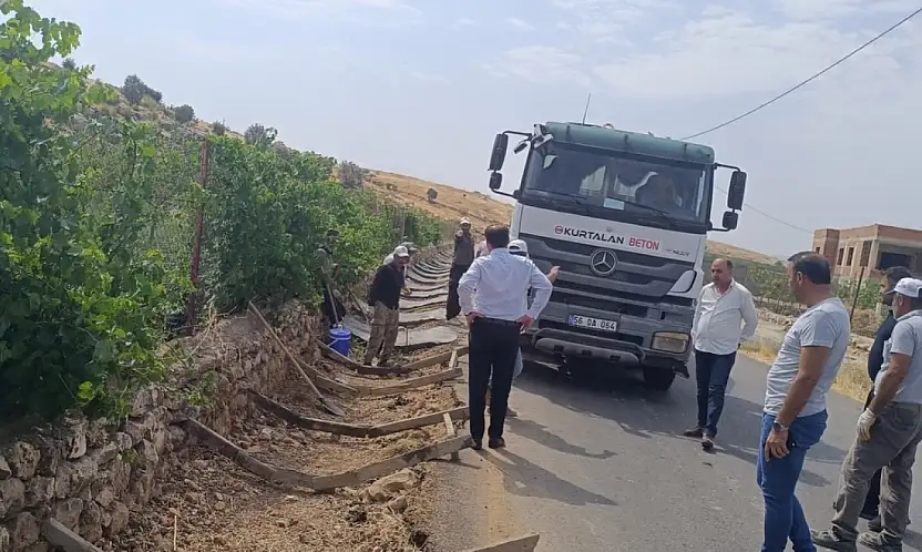 Siirt Kayabağlar Belediyesi V Kanalı Çalışmasını Sürdürüyor