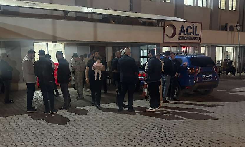Siirt Kayabağlar'da Dışarıdan Yemek Yiyen 25 Kişi Hastanelik Oldu