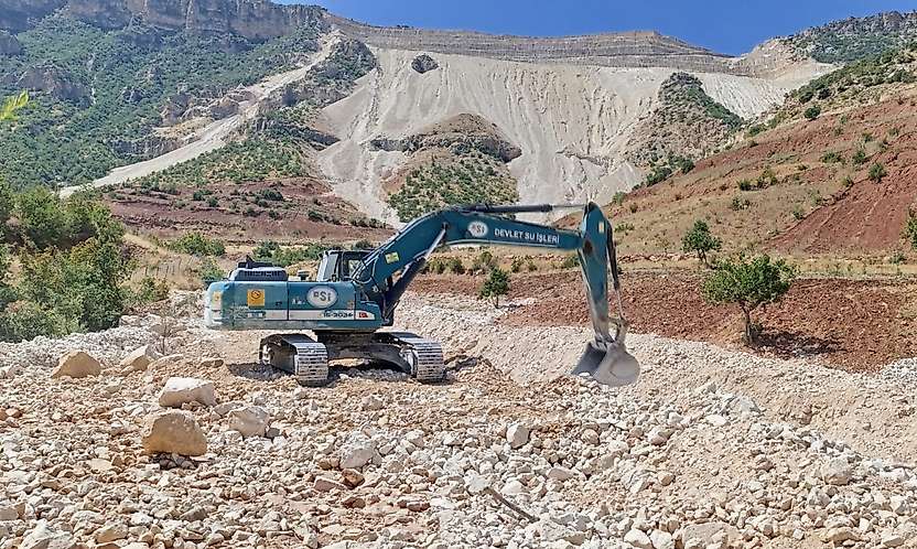Siirt Kayaboğaz'da Sel Sonrası Dere Islahı Tamamlandı