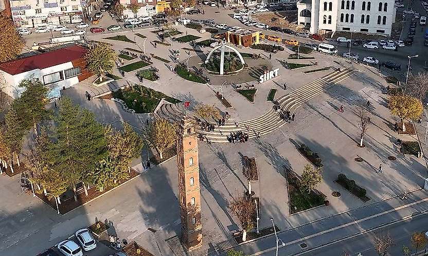 Siirt Kent Meydanı Projesinde Tarih Belli Oldu: 16 Eylül'de Çalışmalar Başlıyor