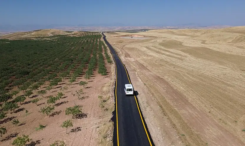 Siirt Kurtalan'da 20 Kilometrelik Yol 21 Bin 511 Ton Asfaltla Yenilendi