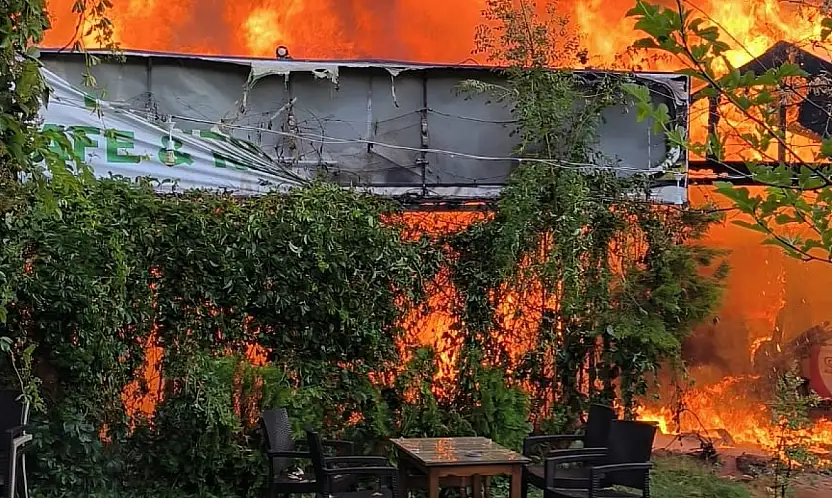 Siirt Kurtalan'da Kafede Yangın Paniği
