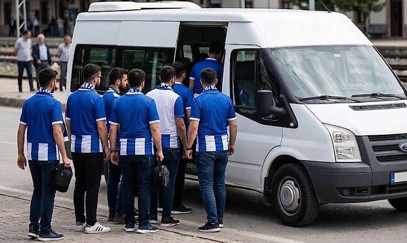 Siirt Kurtalan'dan Batman Petrolspor-Bursaspor Maçı İçin Minibüs Kaldırılacak