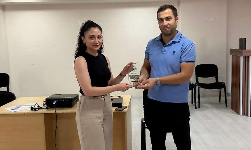 Siirt RAM'ın İlk Fizyoterapisti Elif Şendur İl Dışına Tayin Oldu