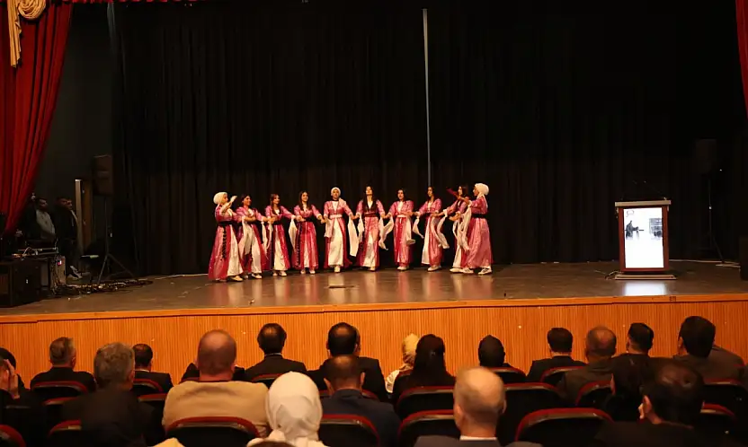 Siirt'te 24 Kasım Öğretmenler Günü Coşkuyla Kutlandı