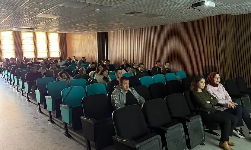 Siirt'te Aile Hekimlerine Yönelik Ruh Sağlığı Eğitimi Düzenlendi