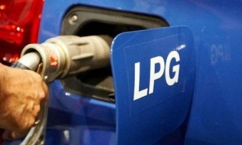 Siirt'te Akaryakıt Fiyatları Güncellendi: Motorin 83 TL'yi Aştı, LPG'ye Zam Bekleniyor