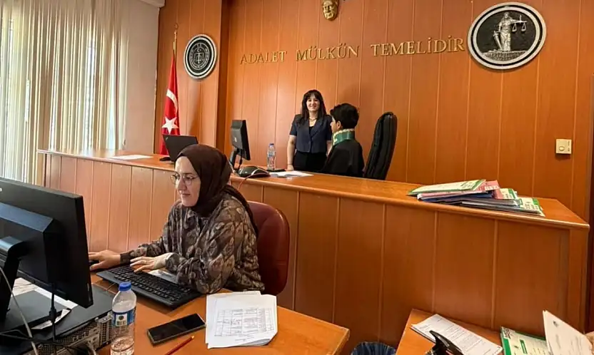 Siirt'te avukat olma hayali kuran çocuğa adliyede özel deneyim