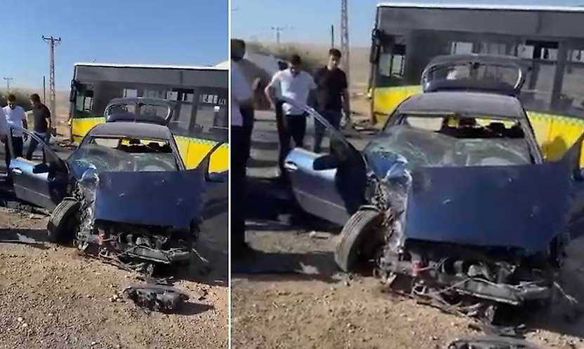 Siirt'te belediye otobüsü ile otomobil çarpıştı: 1 yaralı