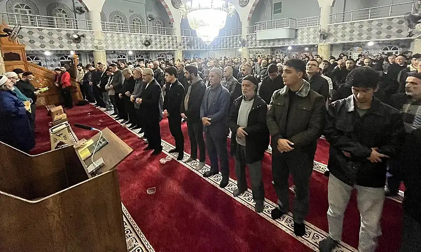 Siirt'te Berat Kandili Etkinlikleri Tüm Camilerde Gerçekleştirilecek