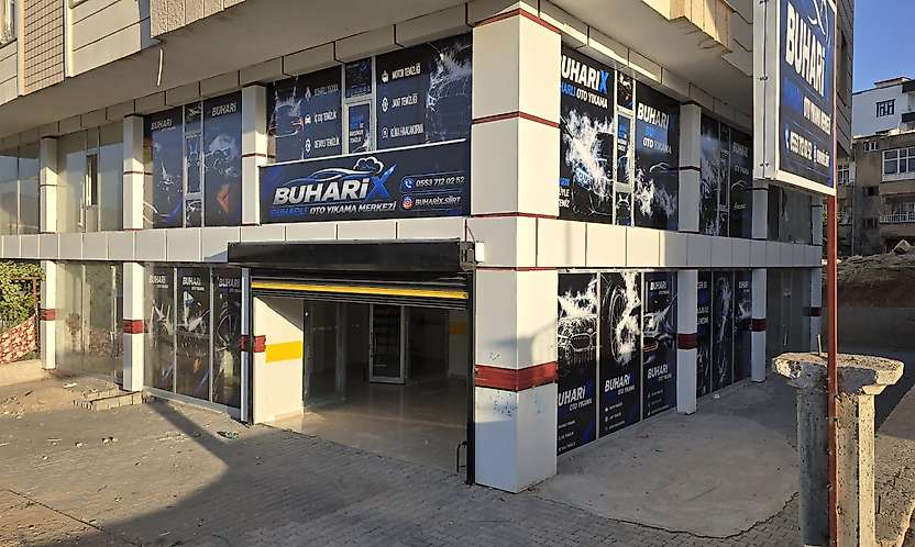 Siirt'te Buharix Buharlı Oto Yıkama Merkezi Hizmete Açıldı