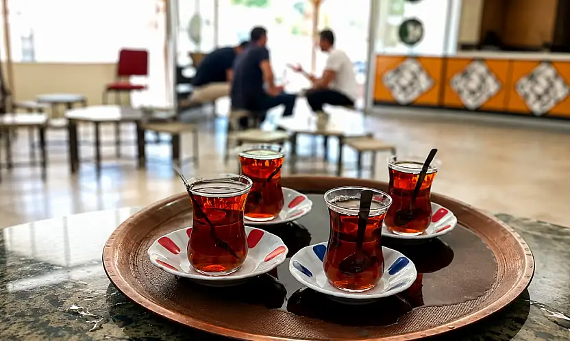 Siirt'te Çay ve Suya Zam Geldi
