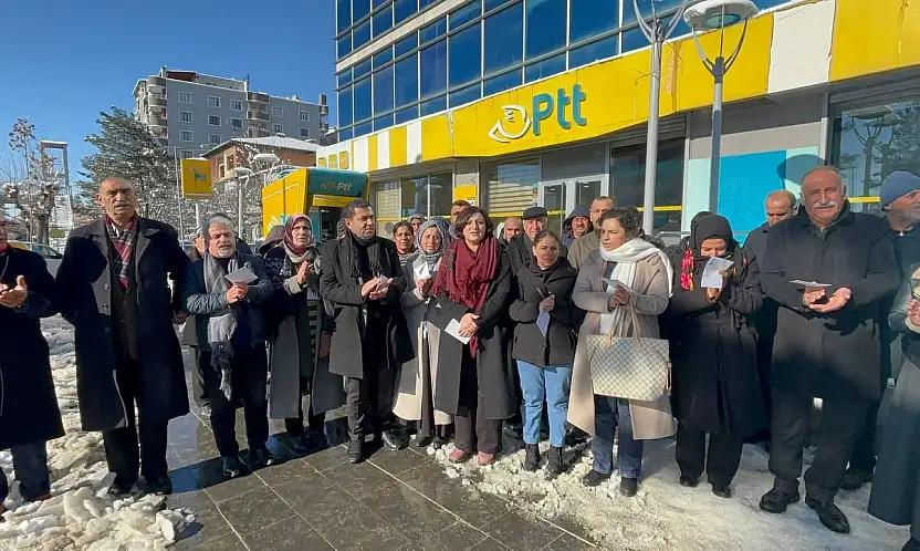 Siirt'te cezaevlerine yeni yıl kartpostalları ve mektuplar gönderildi