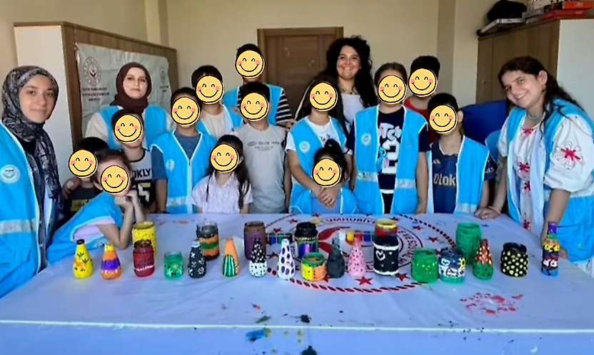 Siirt'te Çocuklar Atıkları Sanata Dönüştürdü