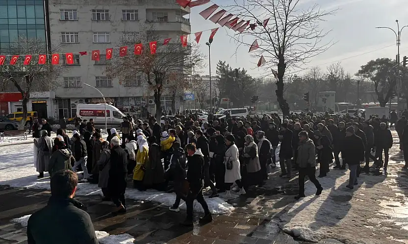 Siirt'te DBP Eş Başkanının Katılımıyla Dayanışma Yürüyüşü Düzenlenecek