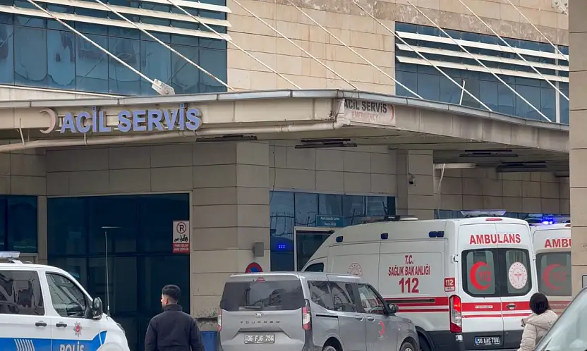 Siirt'te düğün konvoyunda kaza: 3 kişi yaralandı