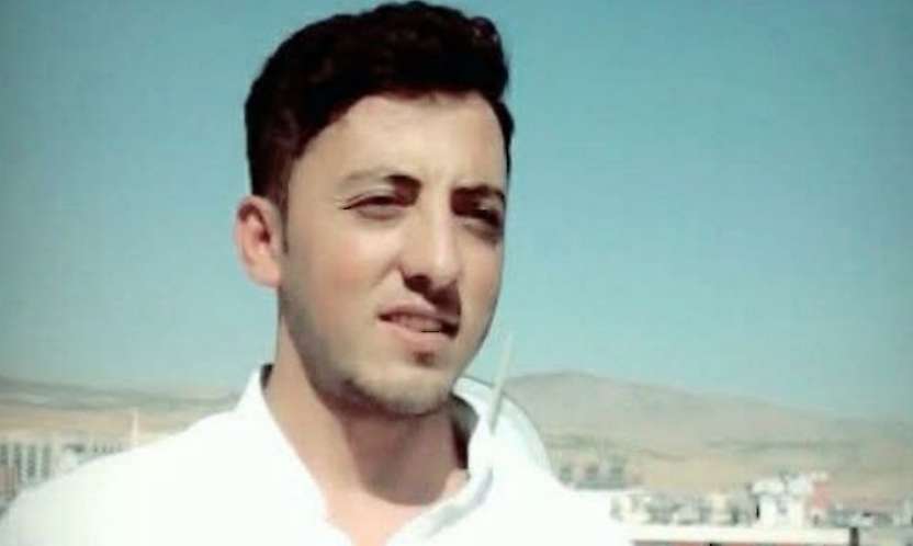 Siirt'te elektrik akımına kapılan 28 yaşındaki genç gözyaşlarıyla toprağa verildi