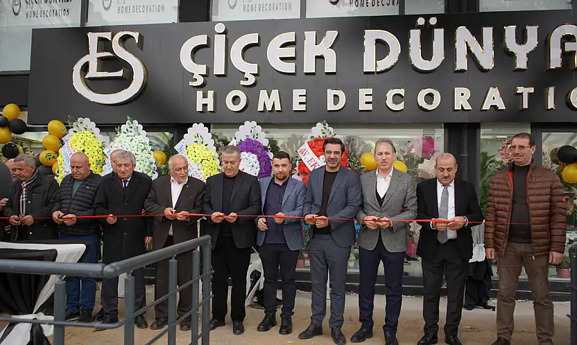 Siirt'te 'Es Çiçek Dünyası Home Decoration' Hizmete Açıldı