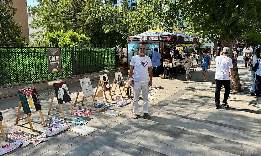 Siirt'te Filistin Temalı Resim Sergisi Açıldı