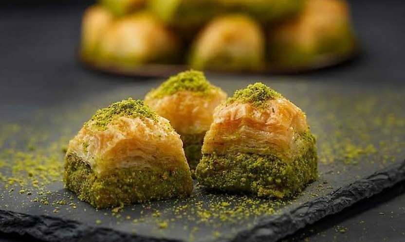 Siirt'te Fıstıklı Baklava Denetimleri Yeterli mi? Ucuz Baklavanın İçinde Ne Var?