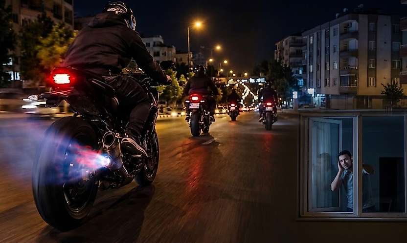 Siirt'te Gece Motosiklet Gürültüsüne Tepki: Kimseyi Rahatsız Etmeye Hakkınız Yok