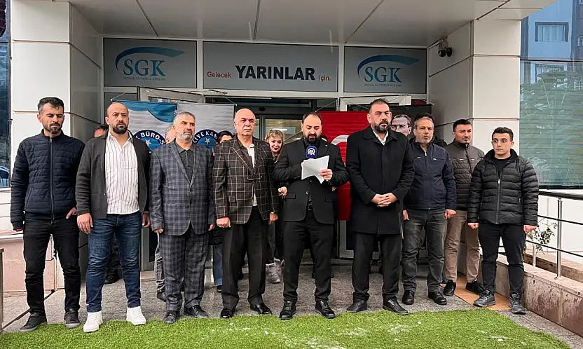 Siirt'te görev şehidi Av. Zekeriya Polat anıldı: Kamu görevlilerine şiddete karşı güçlü mesaj