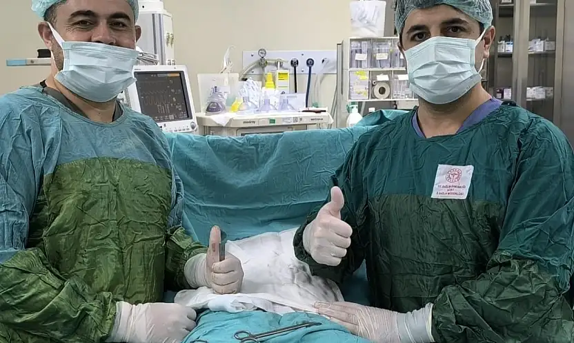 Siirt'te Görevli Çocuk Cerrahisi Uzmanı Op. Dr. Miraç Ataman'dan Uyarı: İnmemiş Testis İhmal Edilmemeli