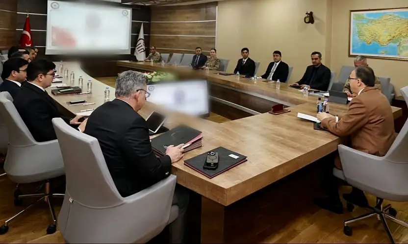 Siirt'te haftalık il güvenlik ve asayiş toplantısı gerçekleştirildi