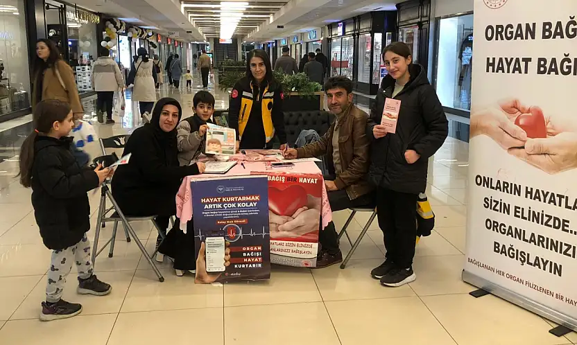 Siirt'te Hayat Kurtaran Stand: Organ Bağışına Yoğun İlgi!