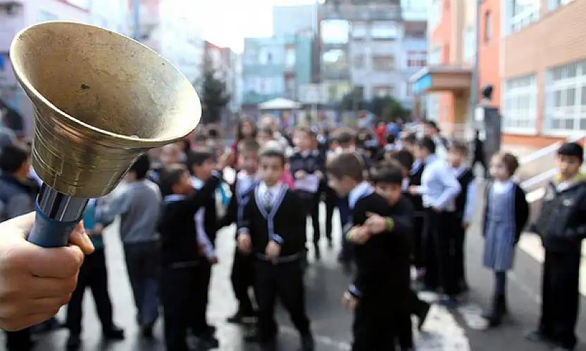 Siirt'te İlk Ders Zili Yarın Çalıyor: 90 Bini Aşkın Öğrenci Okula Dönüyor
