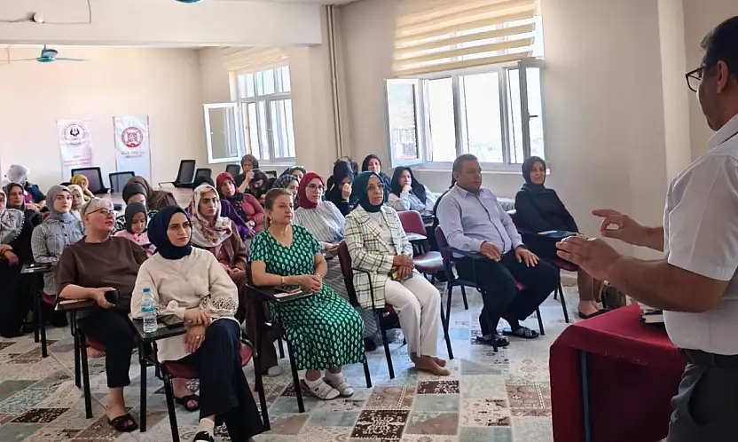 Siirt'te Kadınlara Girişimcilik ve KOSGEB Desteği Eğitimi Verildi