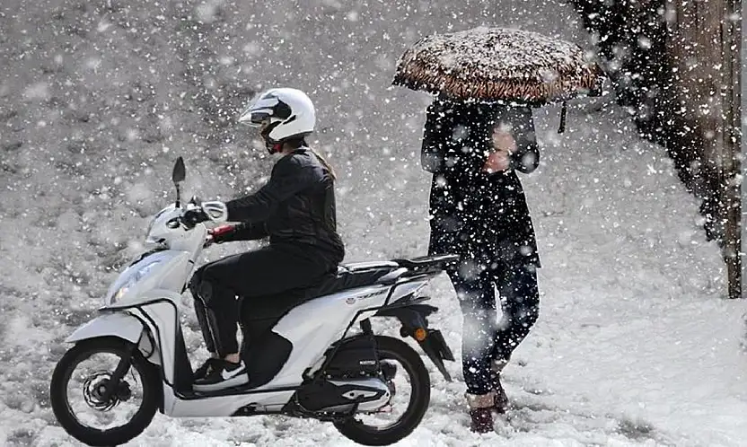 Siirt'te Kar Yağışı Nedeniyle Motokuryelere 1 Günlük Trafik Kısıtlaması