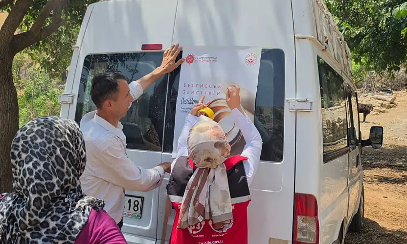 Siirt'te Köy Köy Gezip Evlilik Kredisini Anlatıyorlar