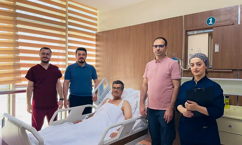 Siirt'te Kritik Şah Damarı Ameliyatı Başarıyla Gerçekleştirildi: Felç Riski Ortadan Kaldırıldı