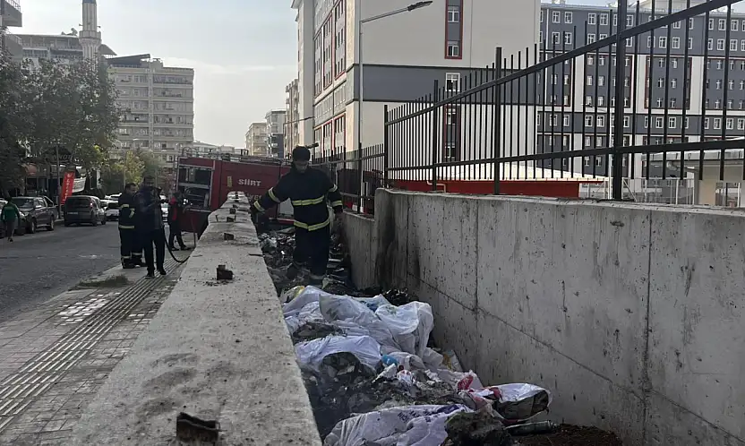 Siirt'te KYK Yurdu İnşaatında Çıkan Yangın Tepki Çekti! Cezai İşlem Uygulandı