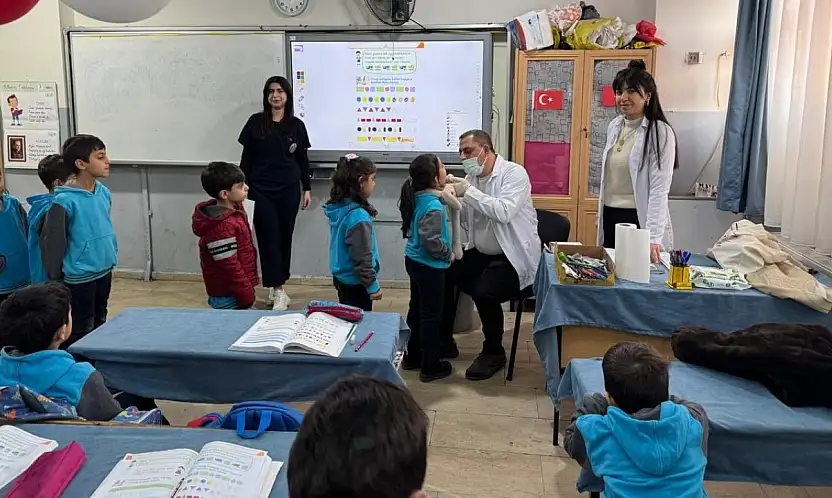 Siirt'te Öğrencilere Yönelik Sağlık Taraması ve Eğitim Çalışmaları Sürdürüyor