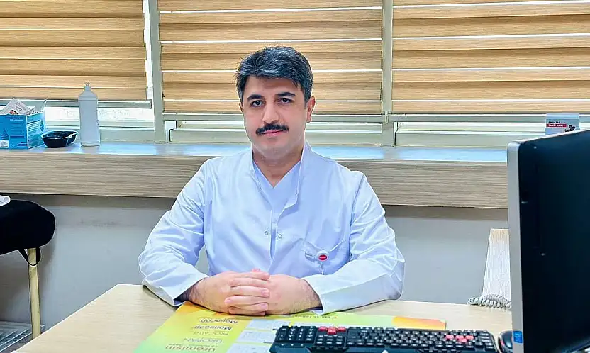 Siirt'te Op. Dr. Miraç Ataman'dan önemli uyarı: İnmemiş testiste erken tanı şart