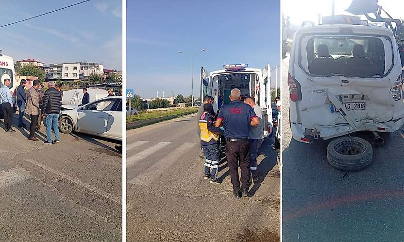 Siirt'te Otomobil ile Hafif Ticari Araç Çarpıştı: 3 Yaralı