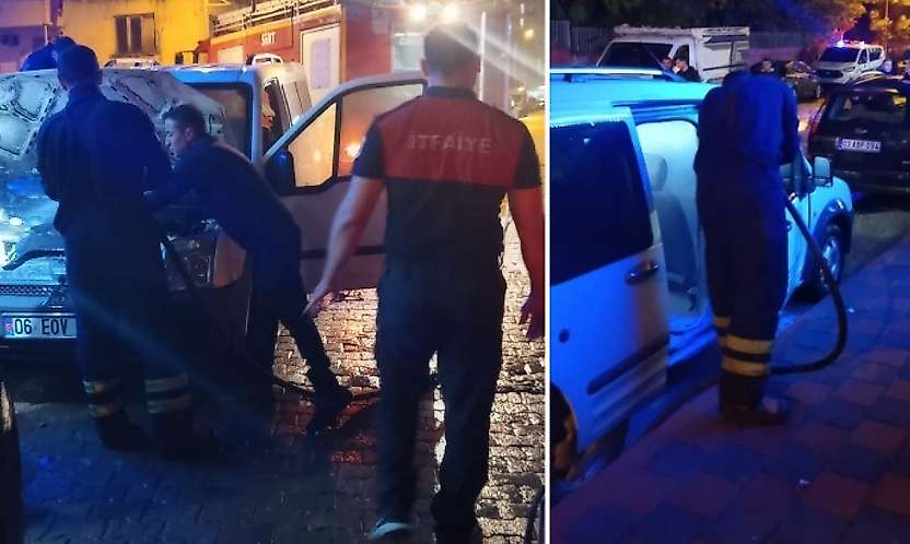 Siirt'te Park Halindeki Hafif Ticari Araçta Yangın