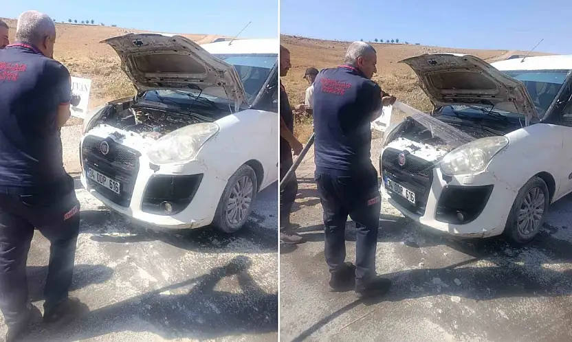Siirt'te Seyir Halindeki Otomobil Alev Aldı