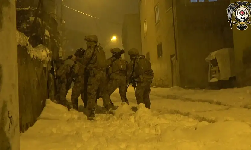 Siirt'te Sosyal Medyada DEAŞ Propagandası Yapan Şahıs Tutuklandı